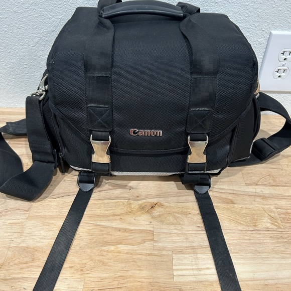 Canon EOS Digital Rebel XT 28-105mm Digital bundle with 3 lenses & bag - Picture 13 of 16